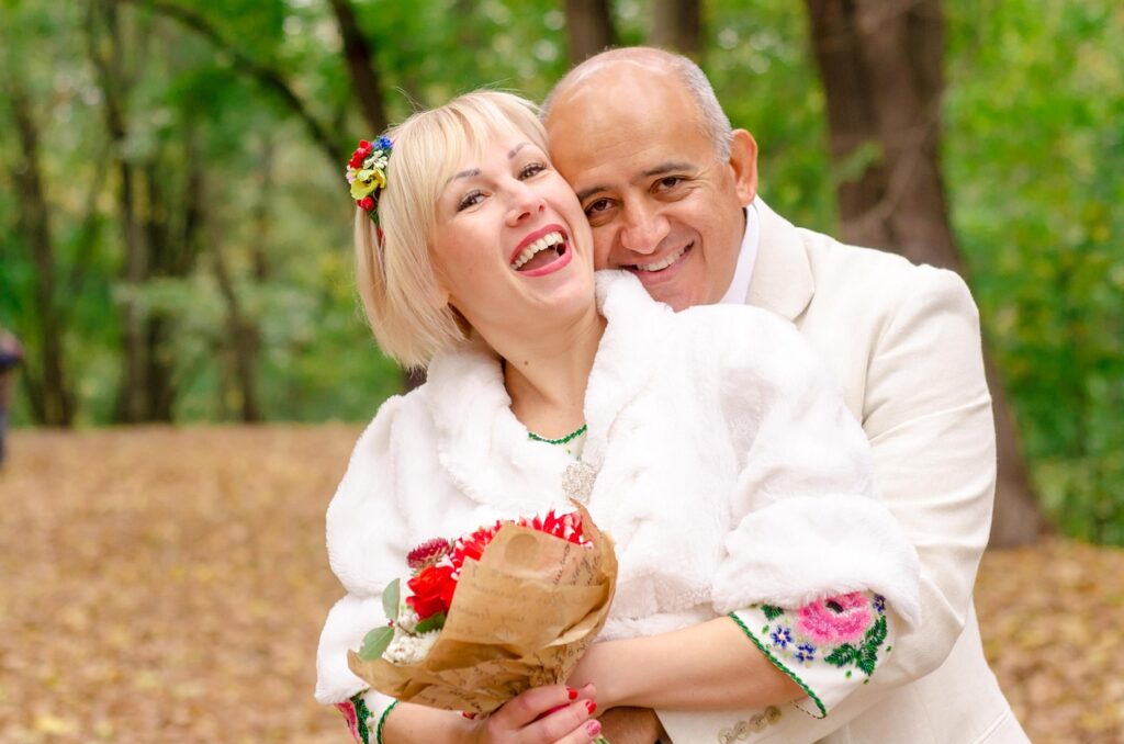 love, people, couple, romantic, happy, together, relationship, romance, laugh, happiness-4753569.jpg